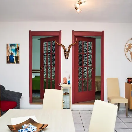 - - By Faendho * Porto Torres