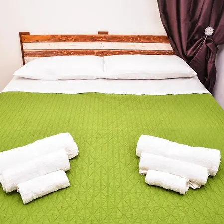 - - By Faendho 아파트 *